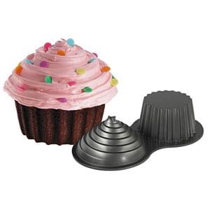 Does the Wilton Giant Cupcake Pan work?