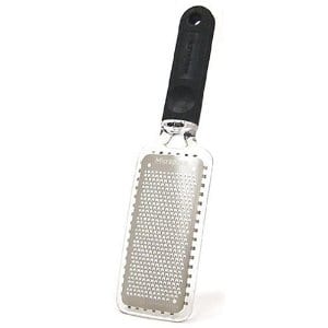 Does the Microplane Grater work?