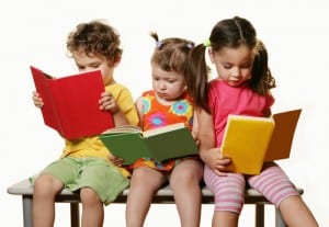 children-leaning-reading